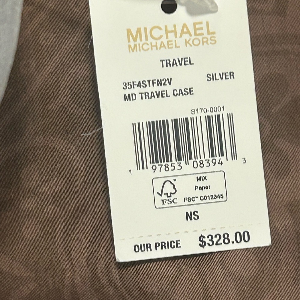 Michael Kors mid travel case - Picture 6 of 8